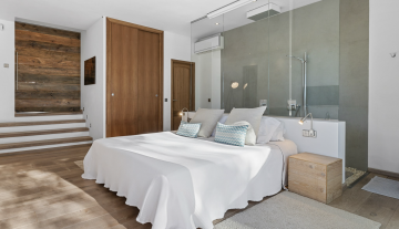 Resa Estates Ivy Cala Tarida Ibiza  luxe woning villa for rent te huur house bedroom 2.png